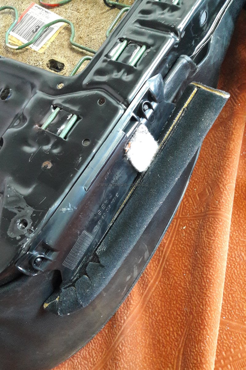 Naprawa tapicerki skórzanej samochodowej