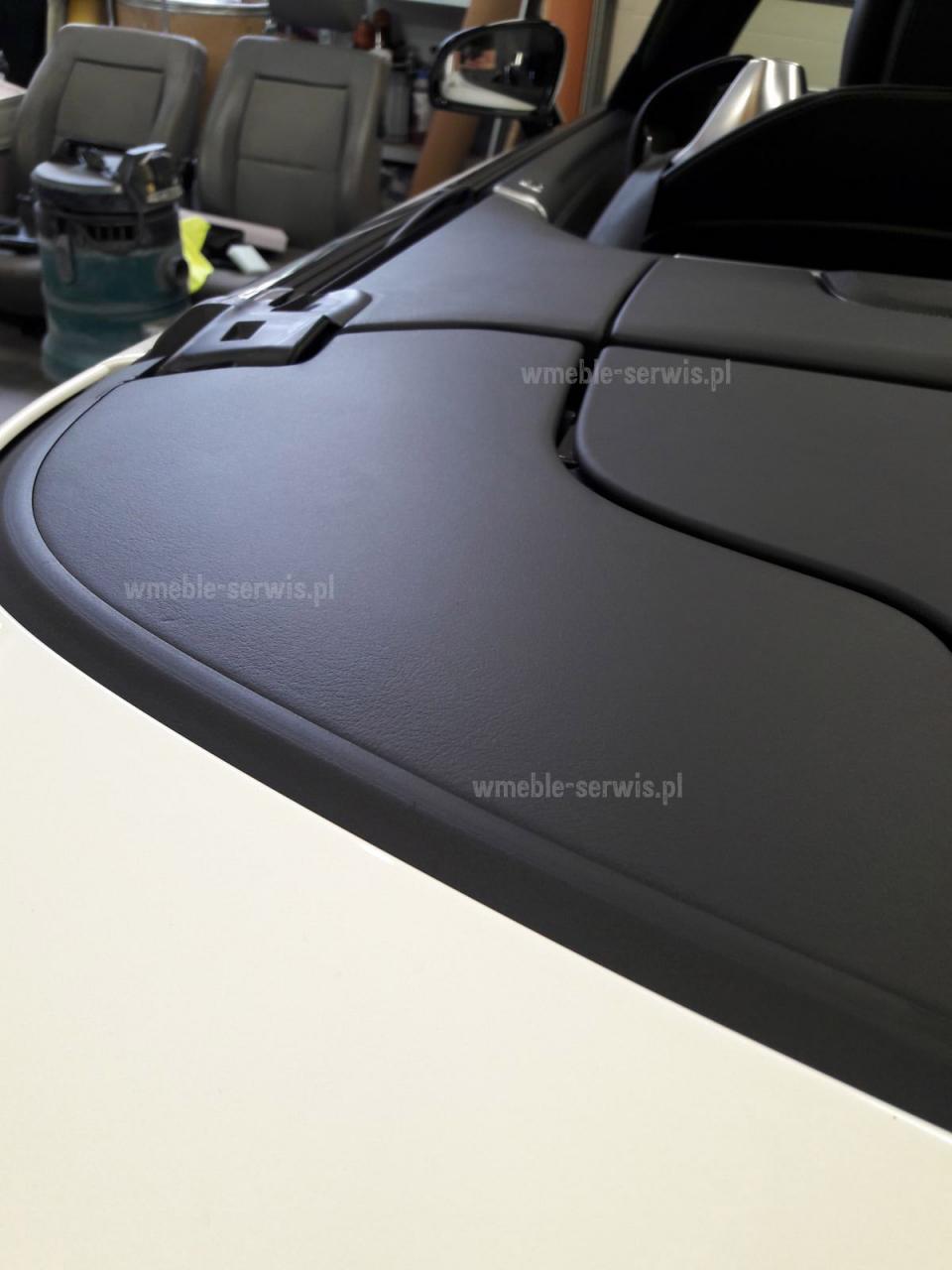 Naprawa skór w mercedesie SL63 cabrio
